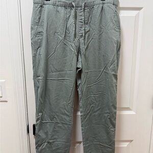 Women’s Casual Pants in Green